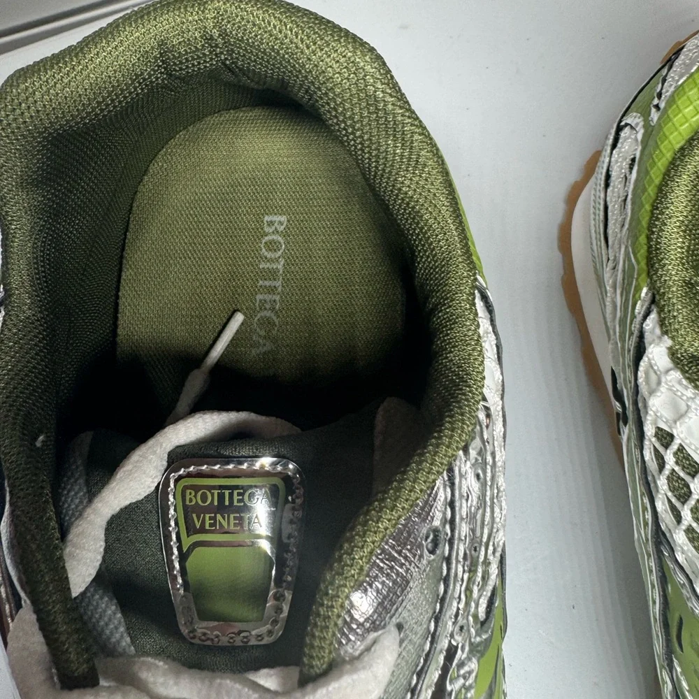 Green and Silver Sneakers. No Brand. - Picture 7 of 9